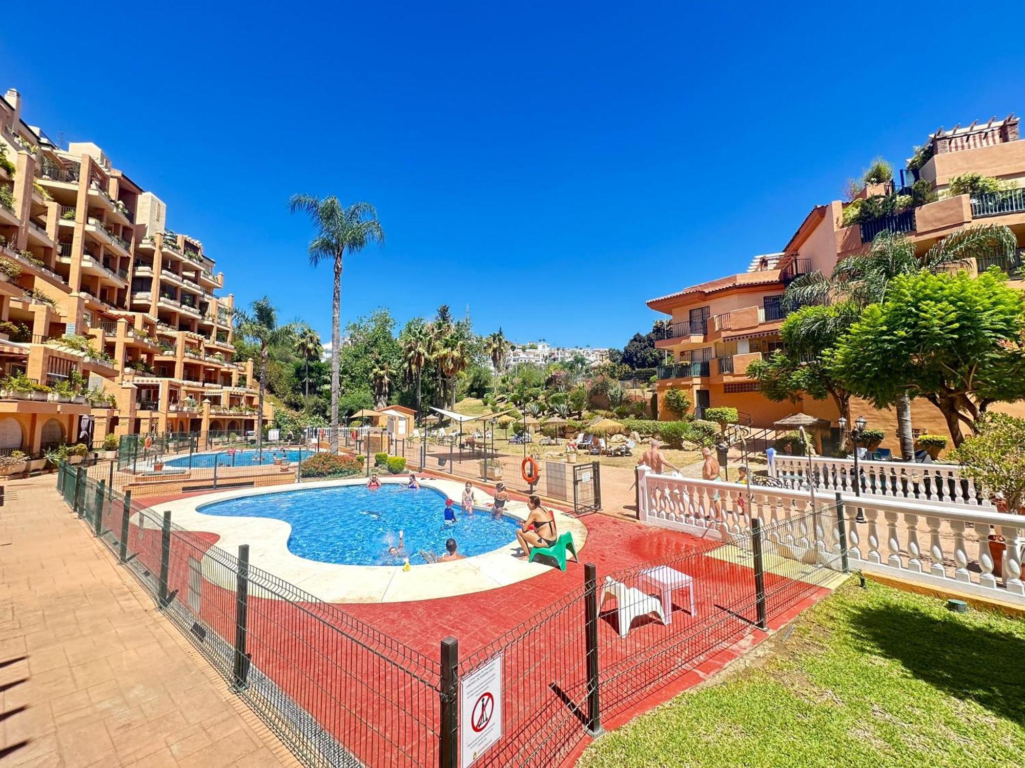Apartamento Sol Y Mar Fuengirola Exterior foto